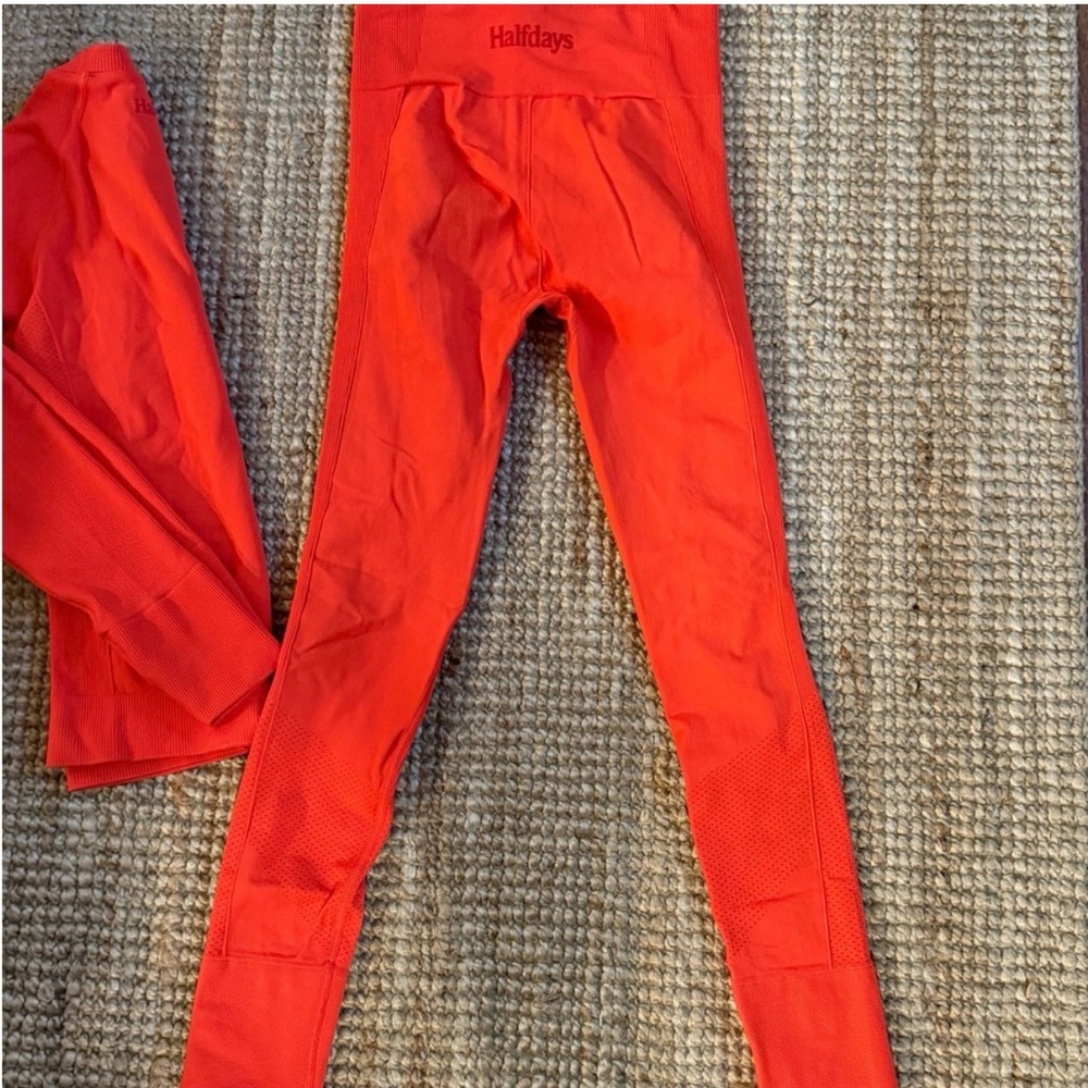 Halfdays Spritz Snow Base Layer Set (Top & Bottom) - Picture 6 of 8